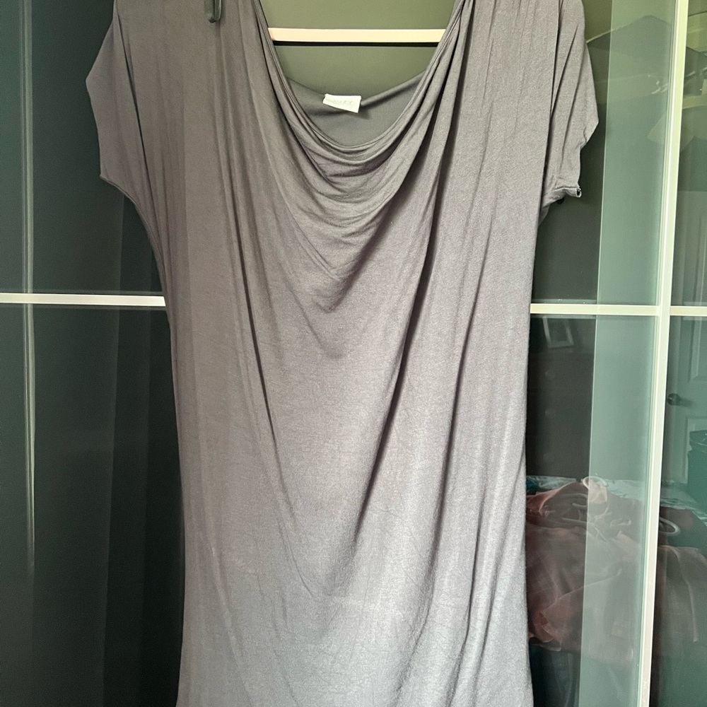 Suzy Sheir tunic length cap sleeve with sequins racer back